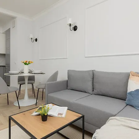 Daire Stylish Kolejowa & Parking & Balcony By Renters *